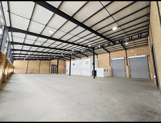1,345M² WAREHOUSE TO LET IN NORTH RIDING